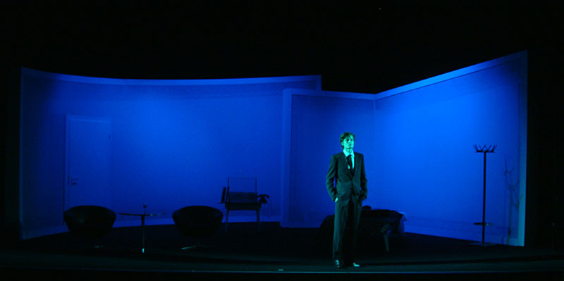 M. Juergens - Regie: M. Voellenklee - Theater im Rathaus Essen